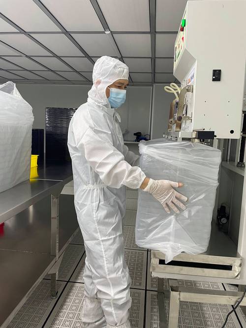 揭秘电子厂吸塑清洗外包服务商排名，哪家软件外包更靠谱？